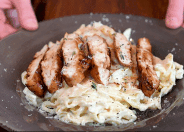Chicken Fettuccine Alfredo