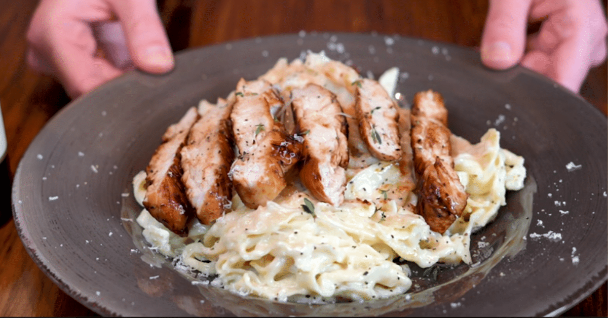 Chicken Fettuccine Alfredo